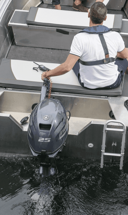 Braço de comando ergonômico e multifuncional